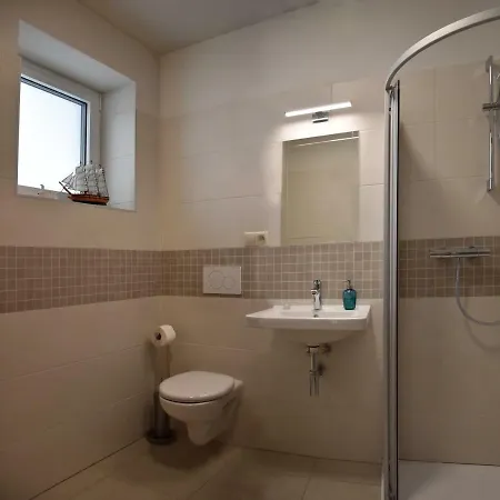 Elemir * Bešeňová