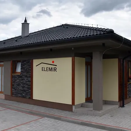 Elemir Lejlighed Bešeňová