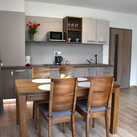 Elemir * Bešeňová